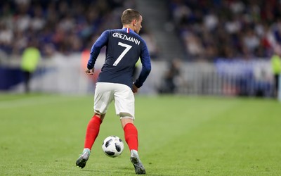 xingkong动态-佩德里这脚传球写意十足